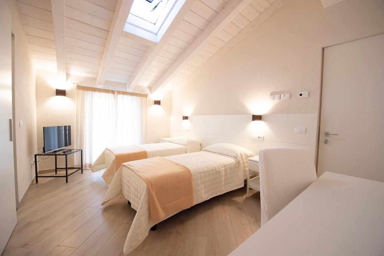 Villino Micol Camere A Due Passi Dal Mare Marina Di Carrara Exteriér fotografie
