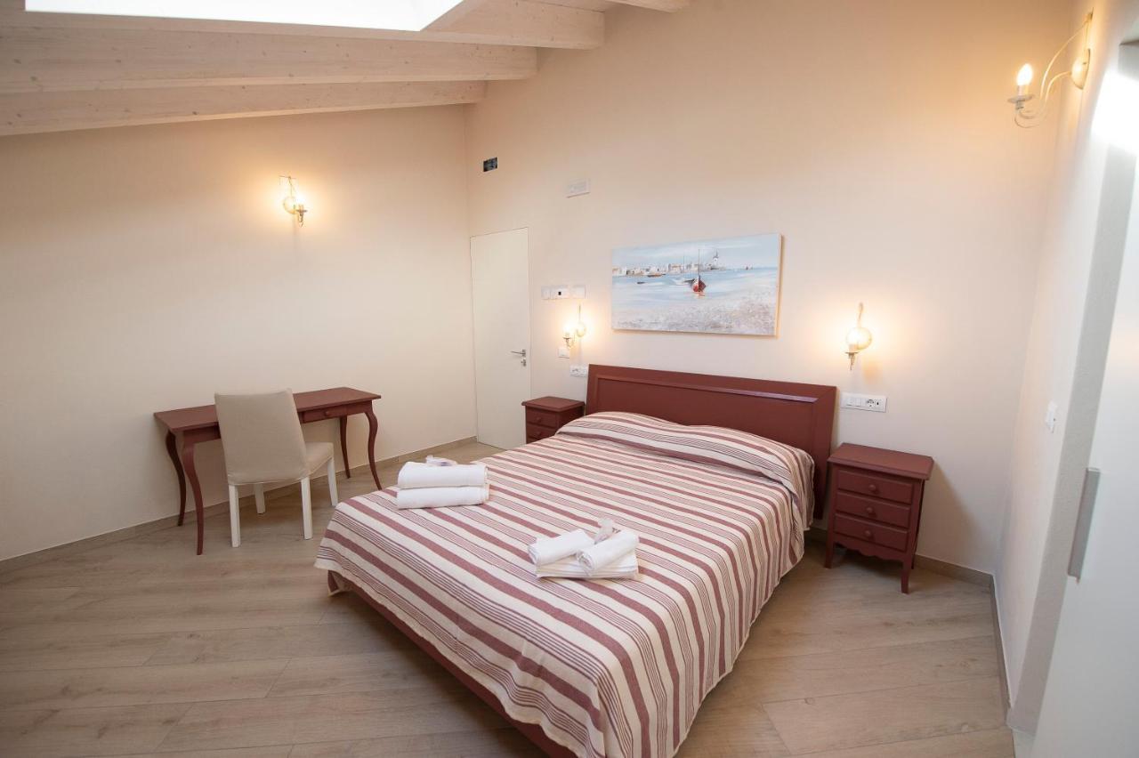 Villino Micol Camere A Due Passi Dal Mare Marina Di Carrara Exteriér fotografie