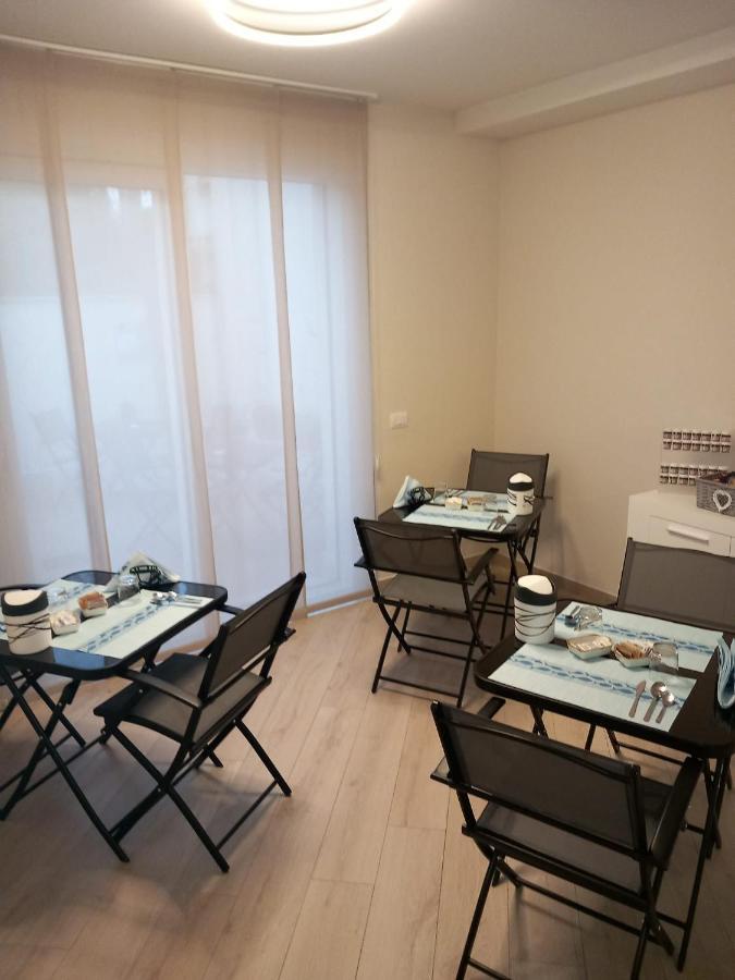 Villino Micol Camere A Due Passi Dal Mare Marina Di Carrara Exteriér fotografie