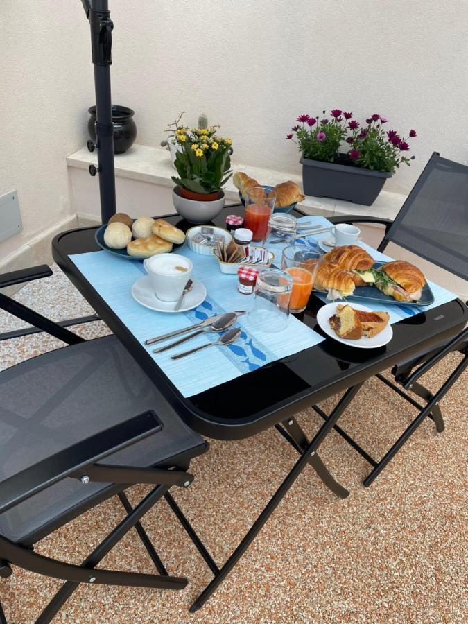 Villino Micol Camere A Due Passi Dal Mare Marina Di Carrara Exteriér fotografie
