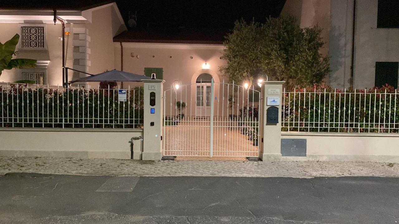 Villino Micol Camere A Due Passi Dal Mare Marina Di Carrara Exteriér fotografie