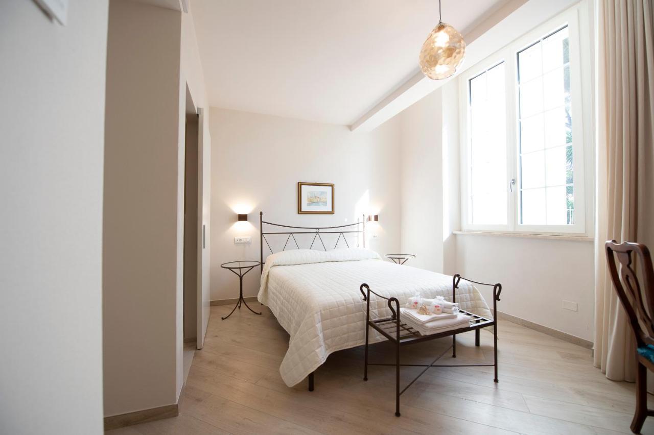 Villino Micol Camere A Due Passi Dal Mare Marina Di Carrara Exteriér fotografie